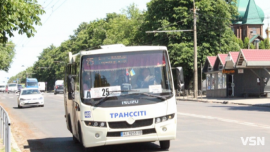 Замість 18 тепер 24 гривні: у Луцьку подорожчав проїзд у маршрутках