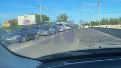 У Луцьку сталася ДТП: утворився величезний затор