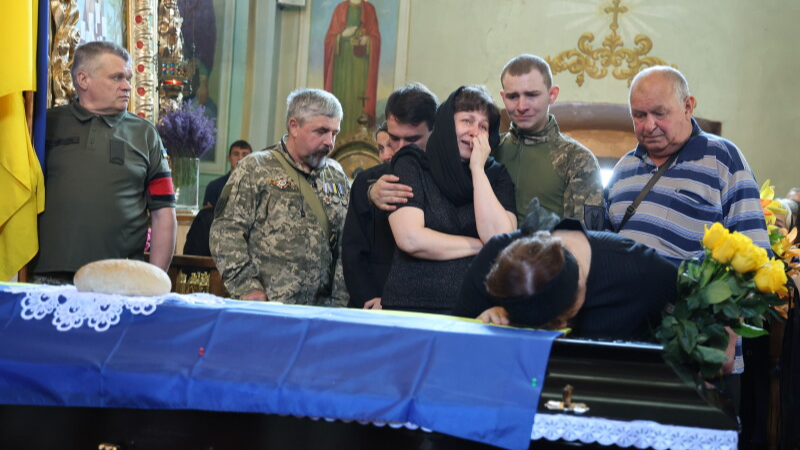 Навіки 51: на Волині попрощались з Героєм Олександром Голотюком
