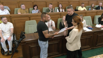 У Луцьку 47 ветеранів отримали сертифікати на житло