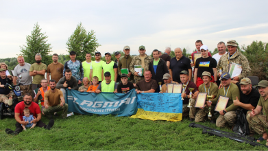 Змагання для захисників: ветерани Луцького району рибалили на турнірі