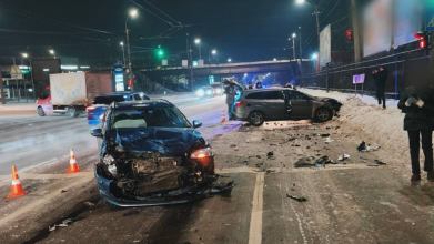 Виїхав на зустрічну: поліція розповіла деталі вечірньої ДТП в Луцьку