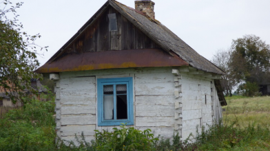 У громаді на Волині шукають спадкоємців 16 хат-пусток