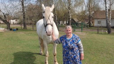 Чоловіки на війні - жінки на полі: як живуть села на Волині