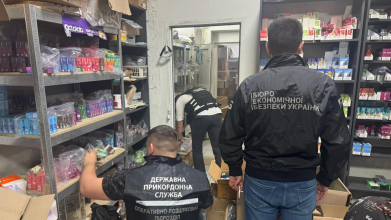 Двоє молодих підприємців налагодили мережу контрафактного товару і постачали його Волинь