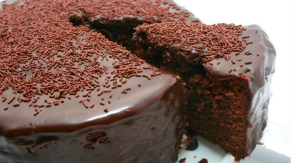 Смачний пісний торт за 70 гривень: рецепт бюджетного і швидкого десерту