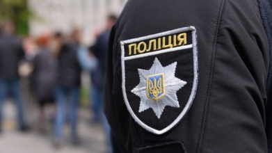 На Волині п’яні чоловіки з лопатою і сокирою напали на поліцейських