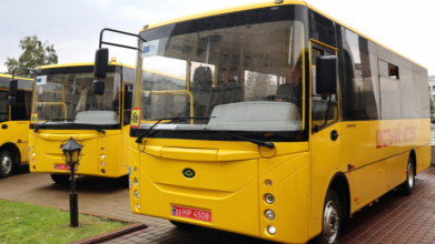 Учнів ліцею у Заборолі возитиме новий автобус