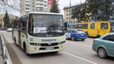 У Луцьку можуть підвищити вартість проїзду в маршрутках до 18 гривень