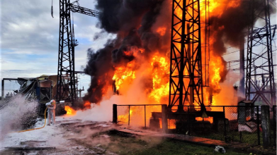 «Ніколи було боятись»: ковельські рятувальники про двобій із вогнем від ракетного удару
