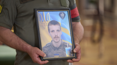 Загинув понад півтора року тому: Луцьк попрощався з 27-річним Героєм Андрієм Максимчуком