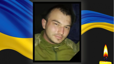 Навіки 28: в останню дорогу проведуть Героя з Волині Руслана Мазурика