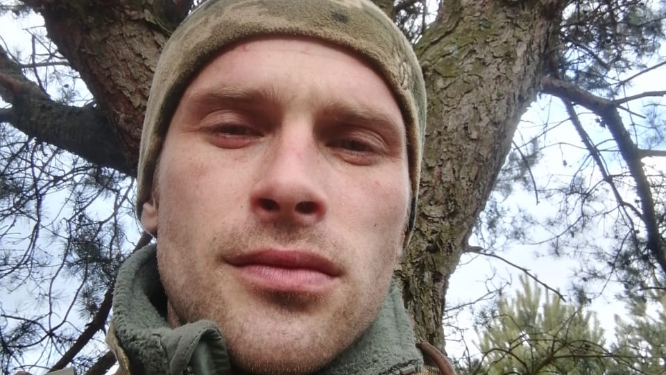 «Мамо, наш тато - зірочка на небі!»: спогади про волинського Героя, який повернувся навіки додому через 7 місяців після загибелі