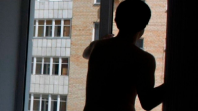 У Луцьку дитина випала з вікна: хлопчика госпіталізували до реанімації