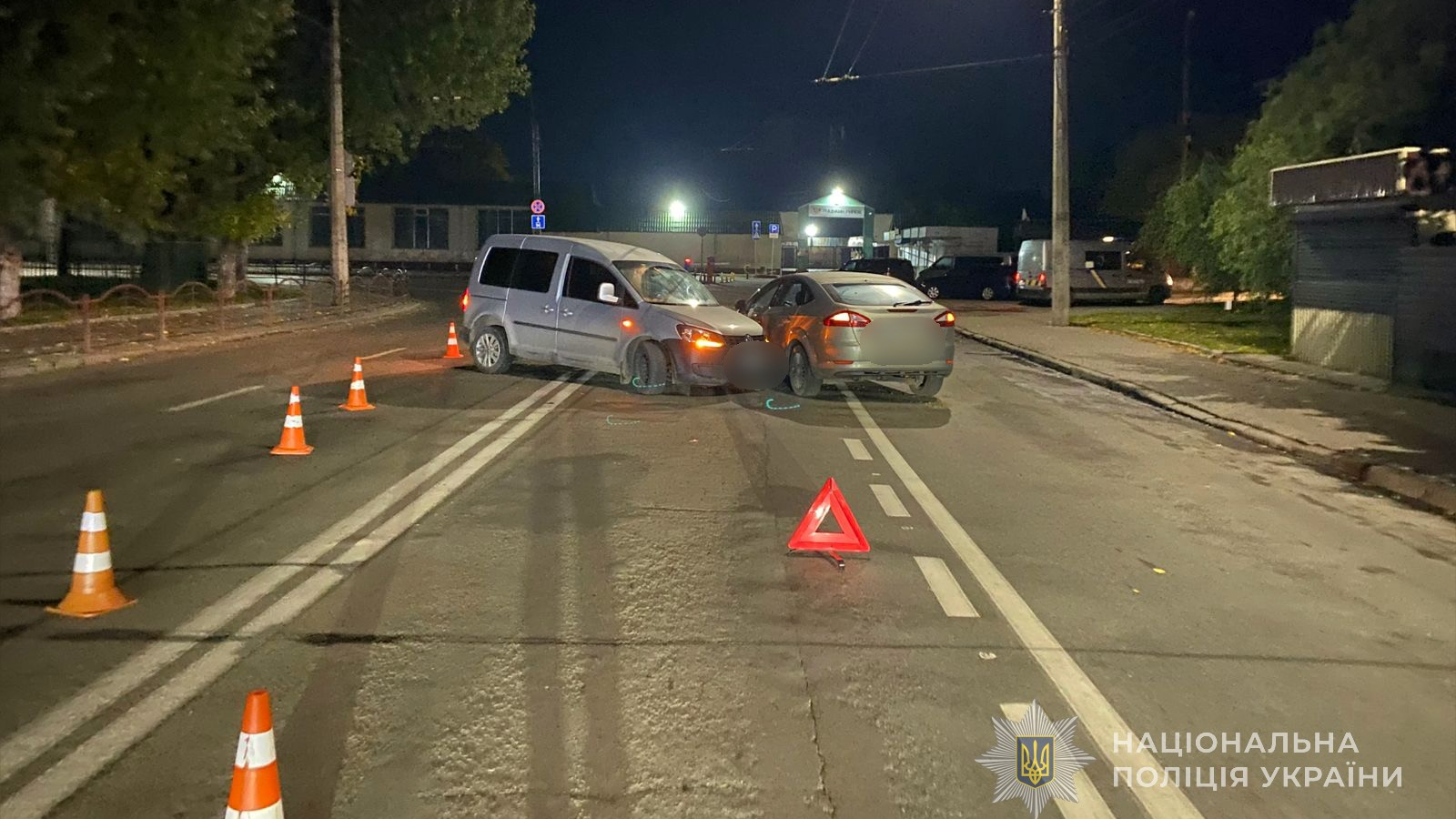 У Луцьку в ДТП постраждали 10-річна дівчинка та 17-річний хлопець: неповнолітні в лікарні