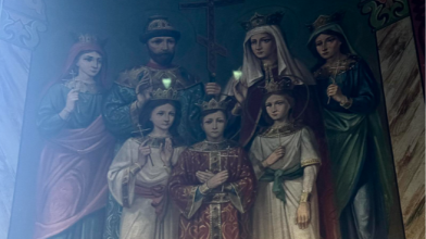 В Успенському соборі на Волині московський патріархат залишив розпис російського царя з сім’єю