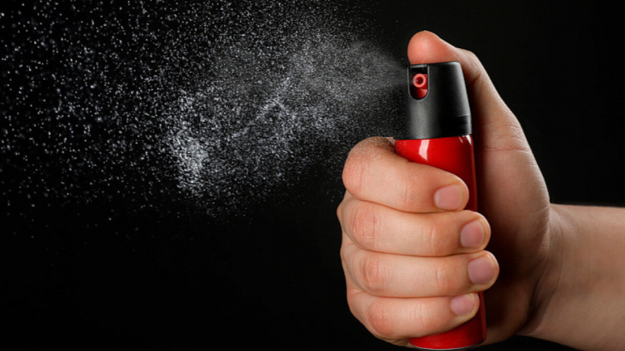 У Луцьку учень розпилив у ліцеї сльозогінний газ