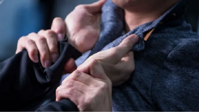 Волинянин зламав автомайстру ребра і спричинив струс мозку через неякісний ремонт авто