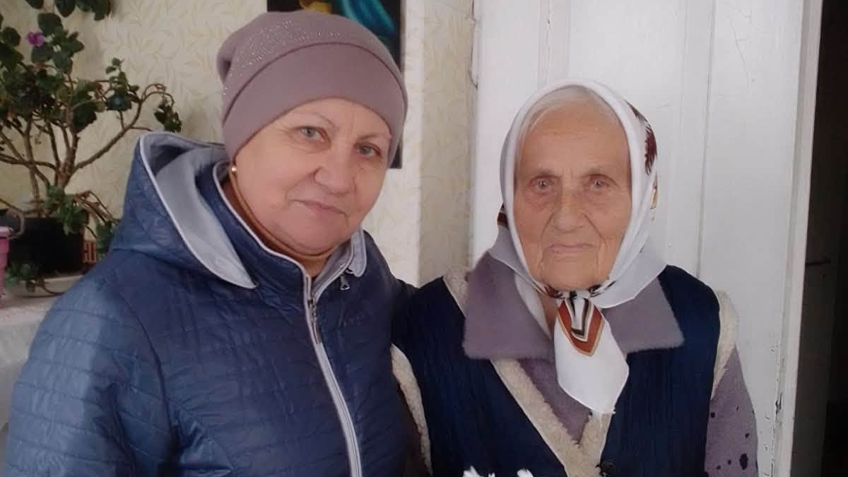 Доля привела її з Чернігівщини на Волинь: довгожителька відзначає 91-річчя