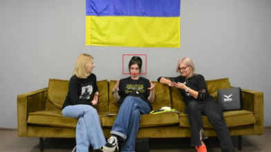 «Фура з круасанами їхала в Росію»: луцький волонтерський штаб випустив перший відеоподкаст