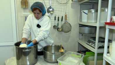 Від позиченої каструлі до власної сироварні: подружжя з Волині 10 років створює гастрономічні шедеври