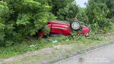 Серія ДТП на Волині: поліція зʼясовує обставини трьох аварій, в який постраждали літня жінка і діти