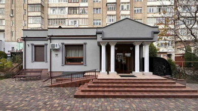 У Луцьку продають популярний салон краси за майже мільйон доларів