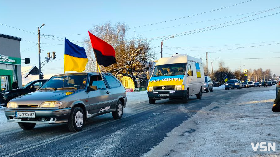 Дорога додому, сповнена болю: Волинь зустріла «на щиті» воїна Валерія Демуся