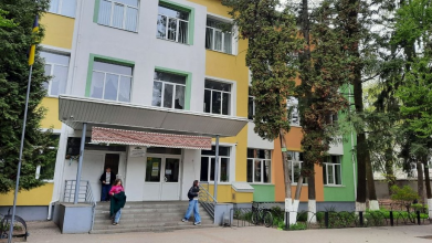 Чи всі вчителі з відстрочкою працюють законно: перевірка шкіл у Луцьку