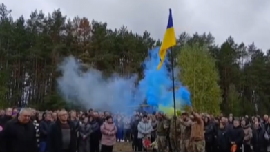 «Жив дітьми і для дітей, та не встиг набути татом»: на Волині попрощались з Героєм Олександром Пугачем