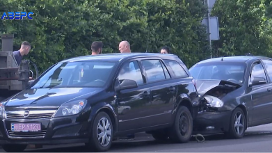 Біля Луцька сталася ДТП за участю трьох авто: винуватець покинув машину та втік