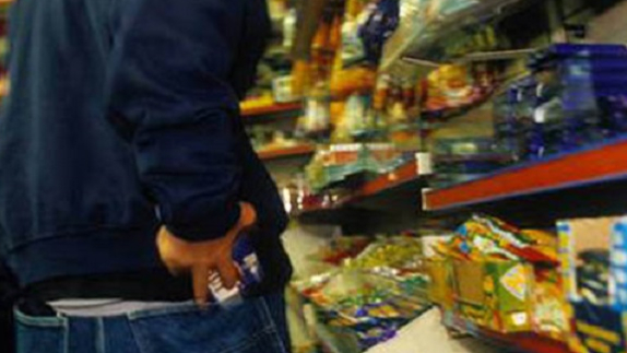 Вкрав продукти з магазину на 6 000 гривень: як покарали чоловіка на Волині