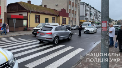 На Волині авто збило жінку на переході: постраждала в реанімації