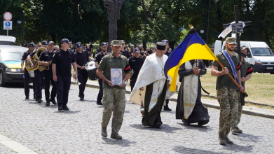 Медикам не вдалося врятувати його життя: попрощалися з Героєм з Волині Сергієм Гвоздецьким