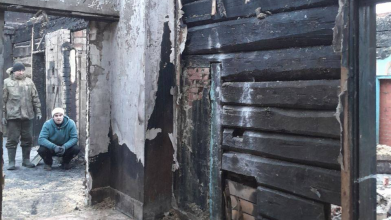 Від будинку лишилися лиш обгорілі стіни: сім’я з Волині після пожежі потребує допомоги