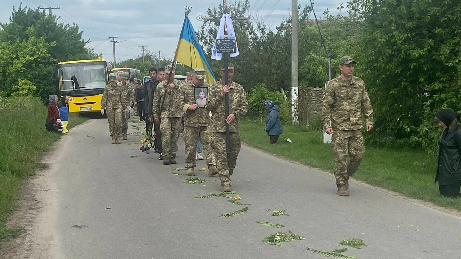 Тривалий час вважався безвісти зниклим: на Волині попрощались з Героєм Олегом Юзипчуком