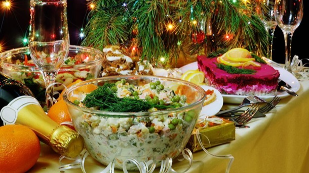 В Україні подорожчав новорічний стіл – експерт розповів, коли купувати продукти, щоб зекономити