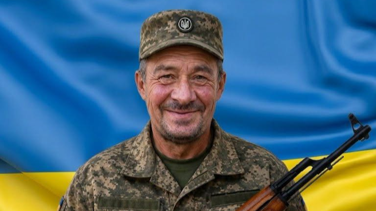 На Волині попрощаються з воїном Володимиром Соняком