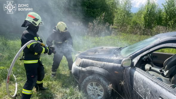 На Волині горів легковий автомобіль