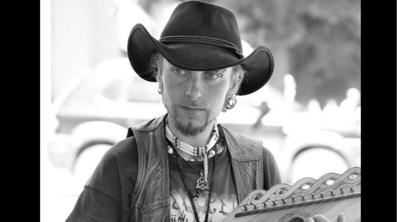 У Луцькому районі прощатимуться з відомим діячем культури — Віктором Іщуком