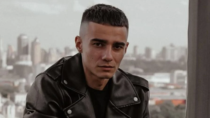 «Чіпляє за душу»: артист з Волині випустив новий трек