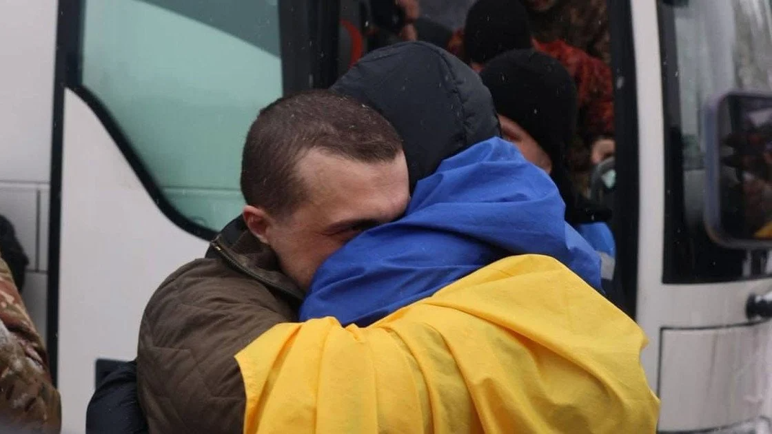 На Волинь після полону повертається захисник Володимир Фабрий