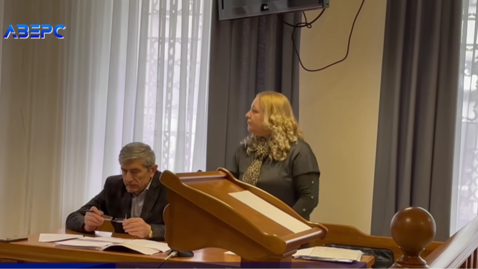 «Бджоли гинуть, а винні мовчать»: пасічниця з Волині заявляє про масове отруєння