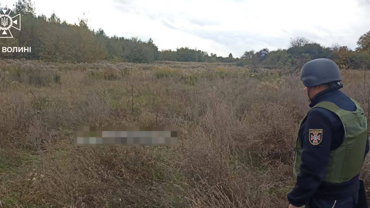 У Луцькому районі в полі виявили вибухівку: що відомо