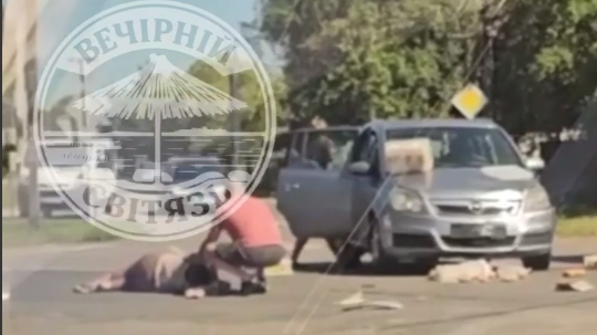 Везла пончики та потрапила в аварію: у Світязі травмувалася водійка скутера