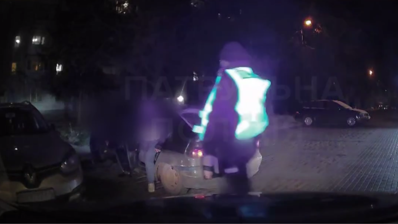 У Луцьку патрульні зупинили 17-річного водія без прав і страховки