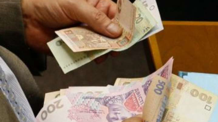 Кому додадуть до пенсії у 2026 році: суми і умови