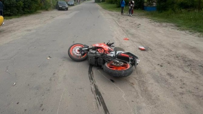 На Волині зіткнулися авто і мотоцикл, травмувався водій двоколісного