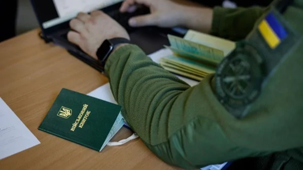 На Волині двох чоловіків судили за схему з фіктивним бронюванням