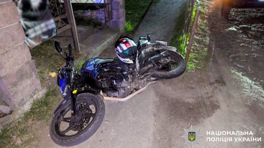 Підлітки на мотоциклах отримали тяжкі переломи у ДТП на Рівненщині